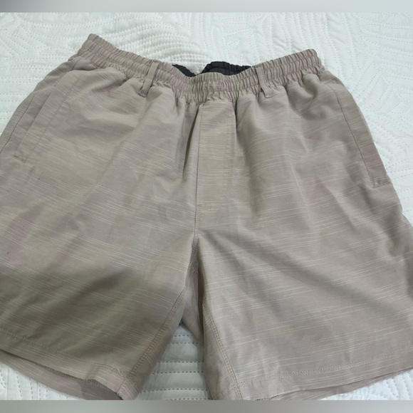 mens southern marsh khaki shorts small lined pockets dri fit - Picture 1 of 5